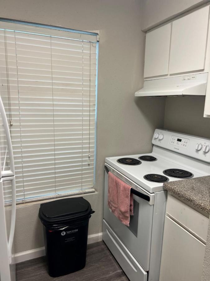Beautiful 1-Bedroom Townhome With Nice Amenities ฮูสตัน ภายนอก รูปภาพ